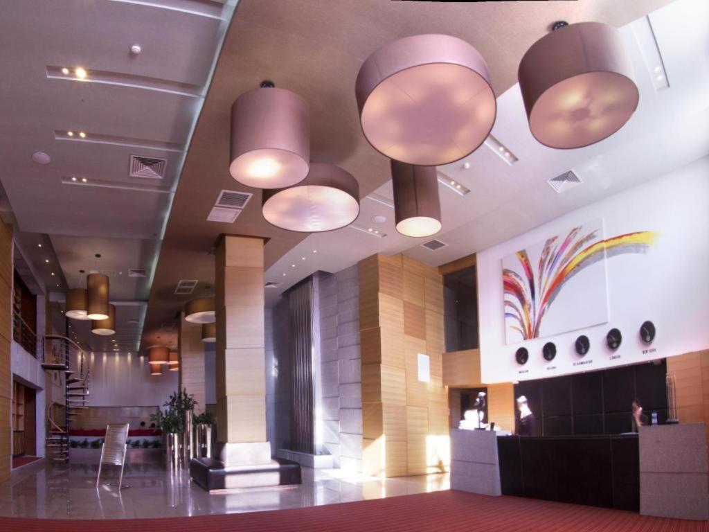 The Corporate Hotel And Convention Centre Oelan-bator Buitenkant foto